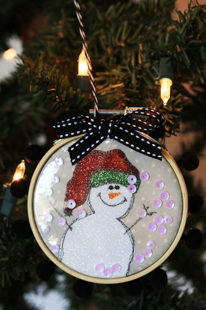 Happy Hoop Decor: Whimsical Christmas Ornaments