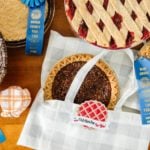 Blue Ribbon Pie Carrier