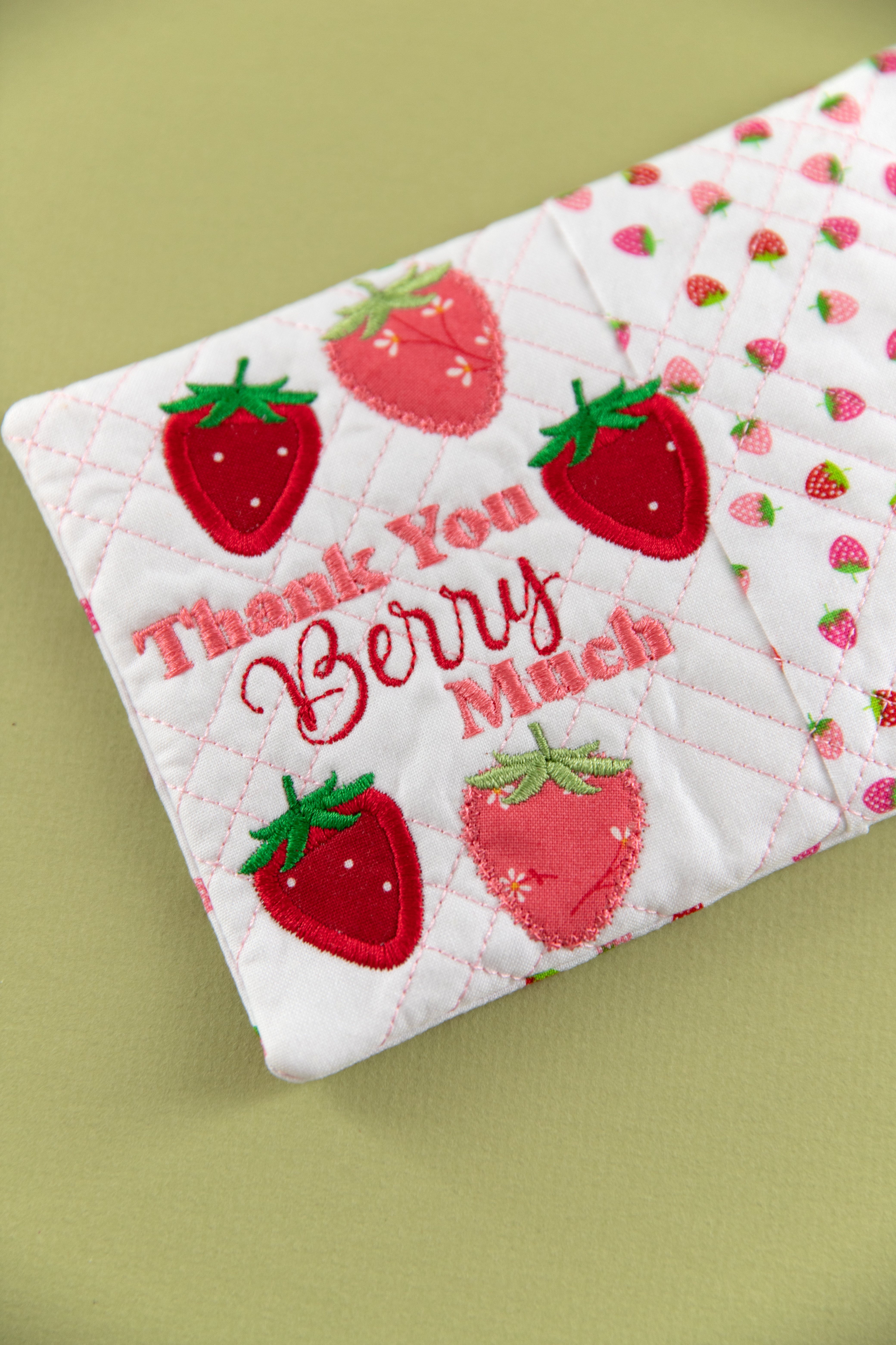 KD5142 Strawberry1