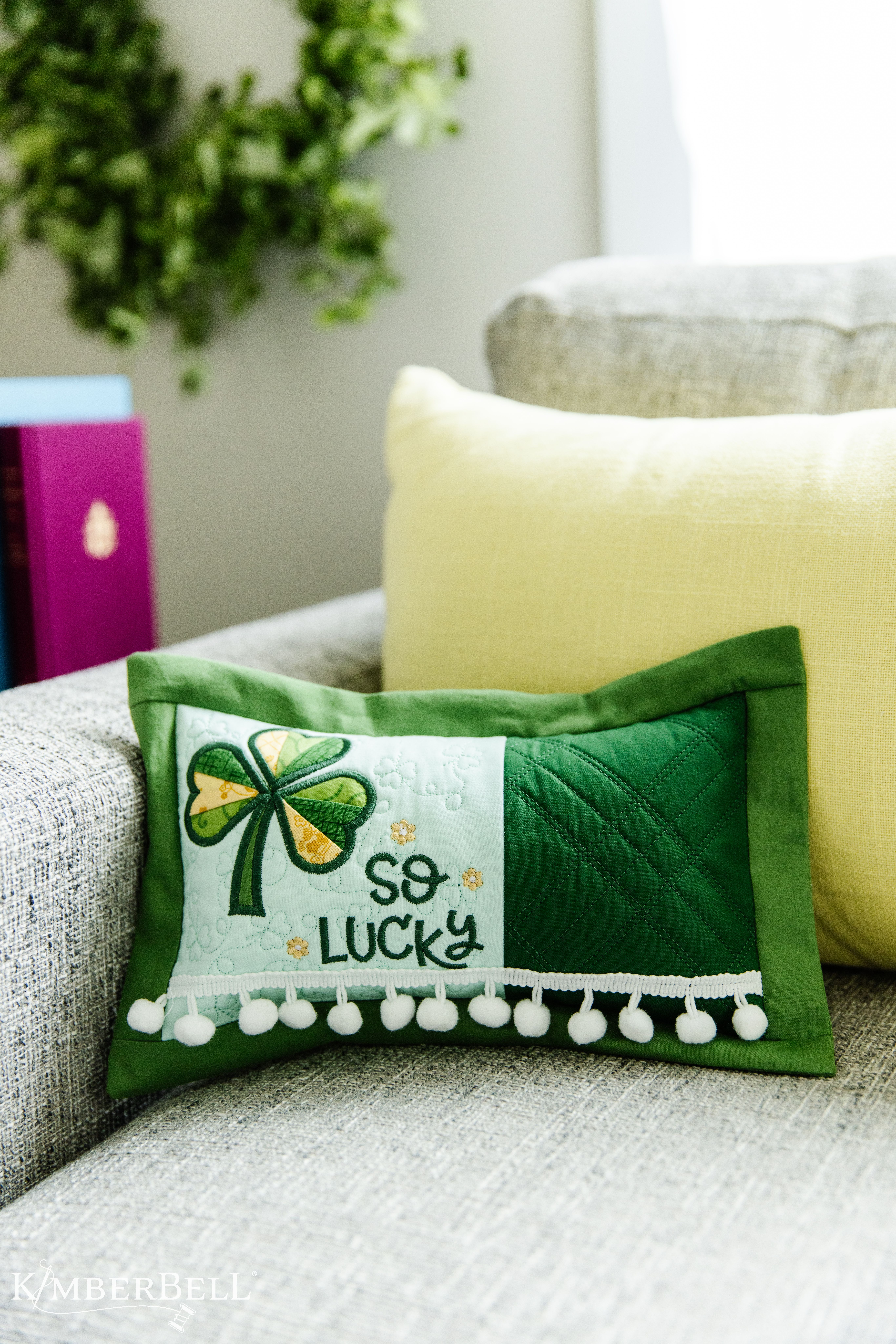 KDDE202-1-Lucky-Us-Bench-Pillow-Highres (1)