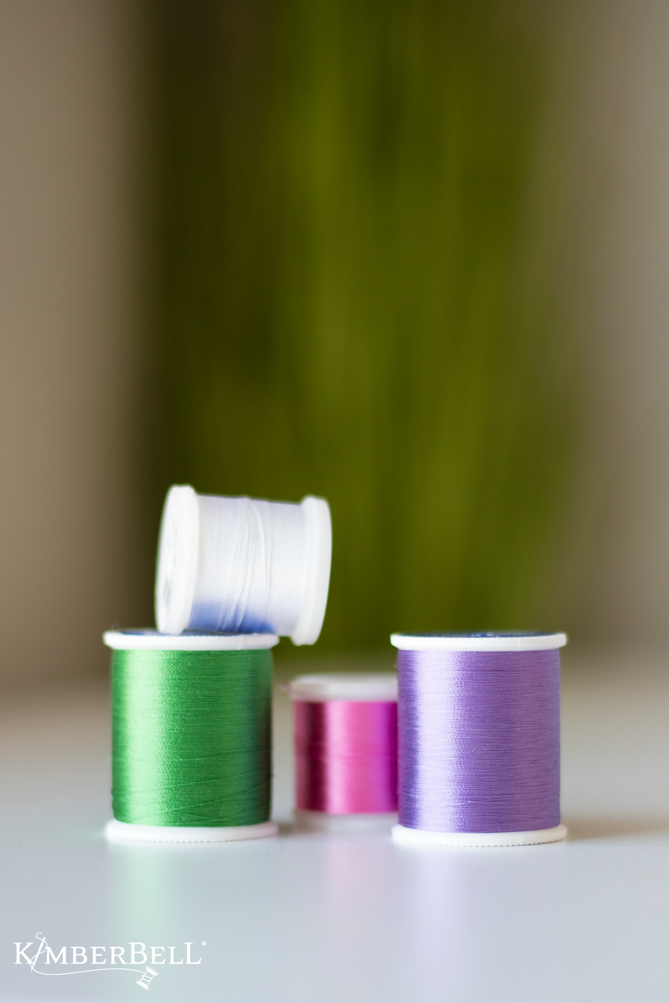 Machine Embroidery Thread: Types, Tips, & Preventing Thread Breaks