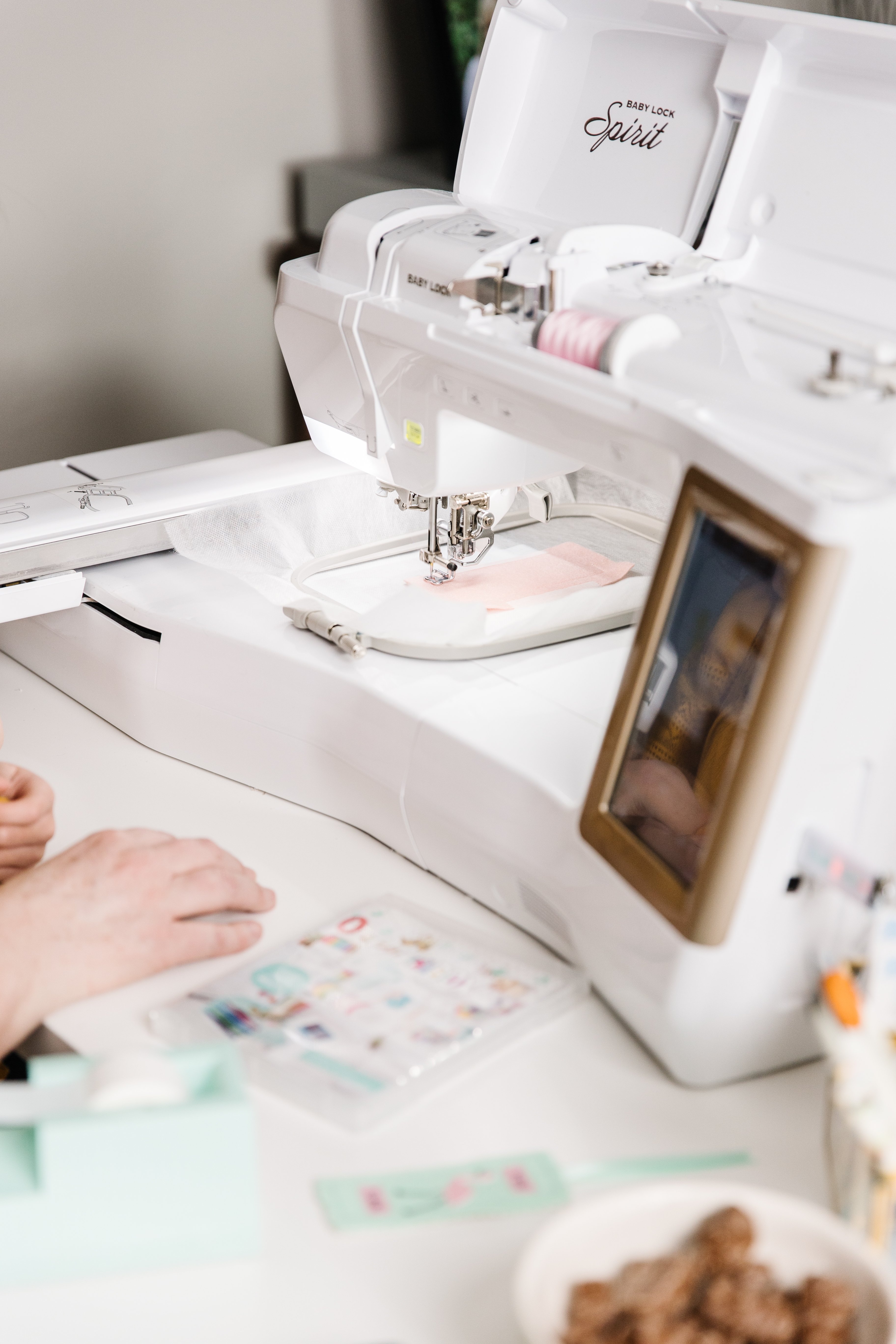 5 Gift Ideas for Machine Embroidery Enthusiasts